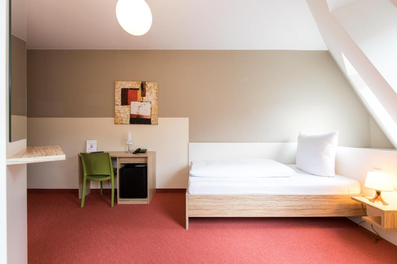 Nu Wave Hotel Berlin - Digital Check-In 2025 Ngoại thất bức ảnh