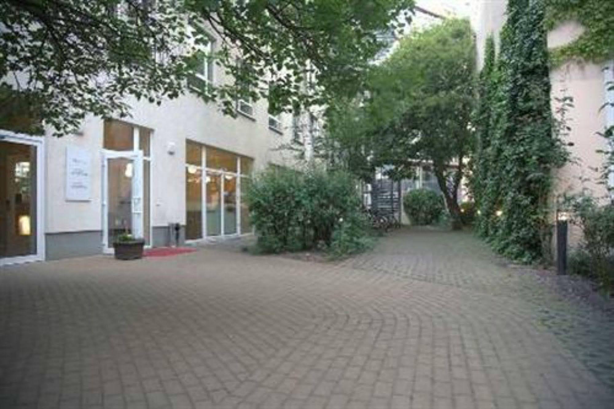 Nu Wave Hotel Berlin - Digital Check-In 2025 Ngoại thất bức ảnh